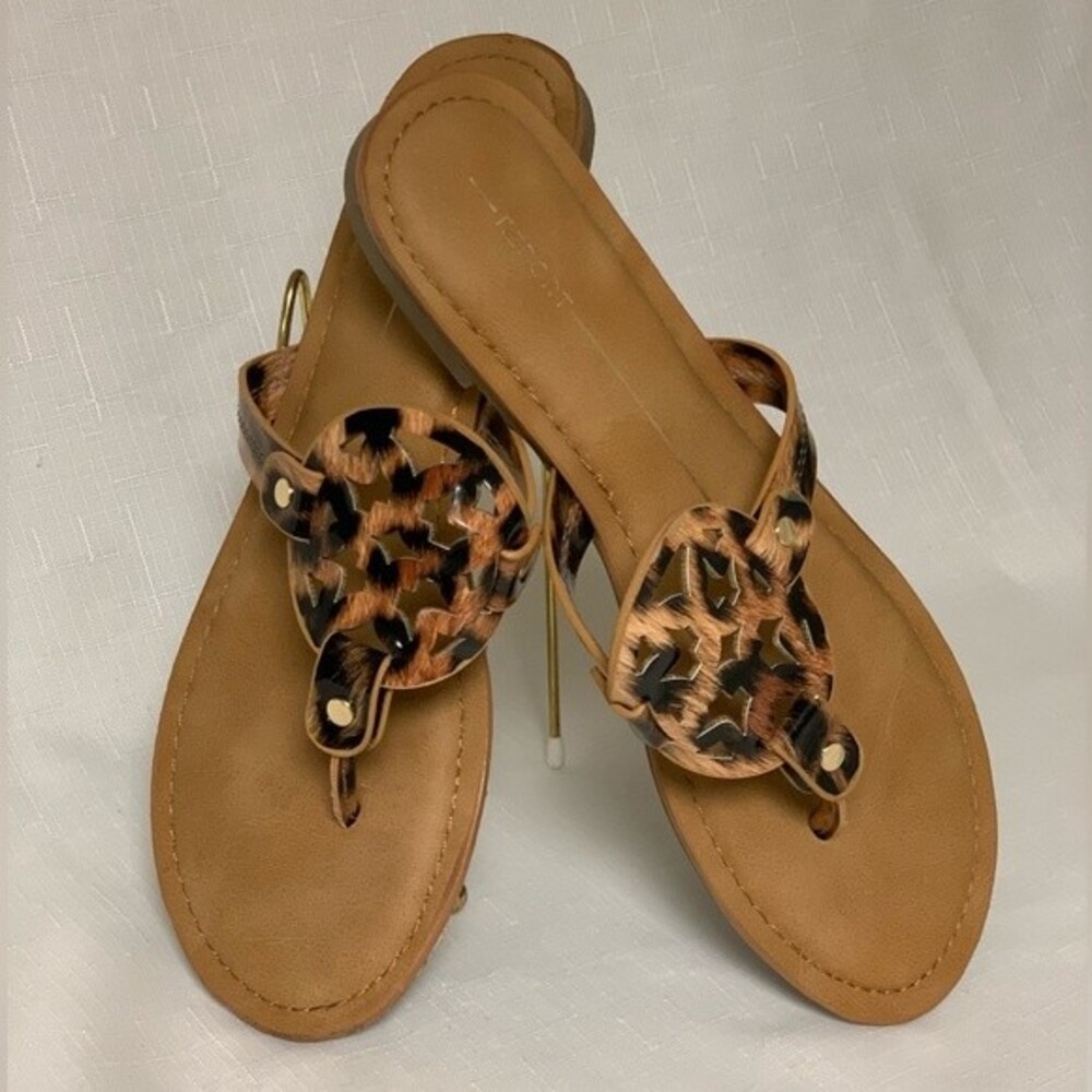REPORT Thong Sandals Women 8.5 Brown Leopard Animal Print Flat Heel Slip -On